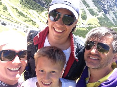 Fam Sletten_Stelvio 2015